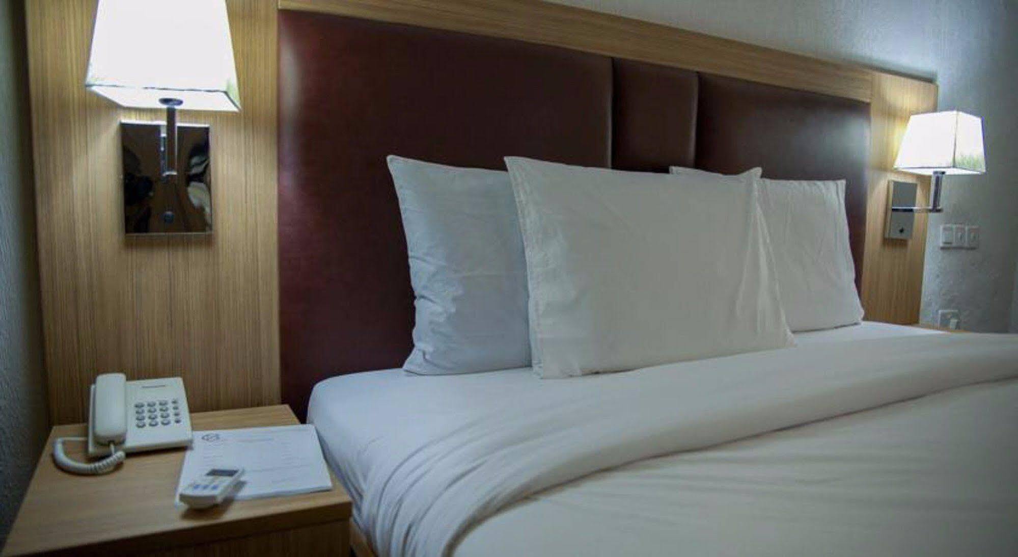 Cubana Suites Mobushipe Esterno foto
