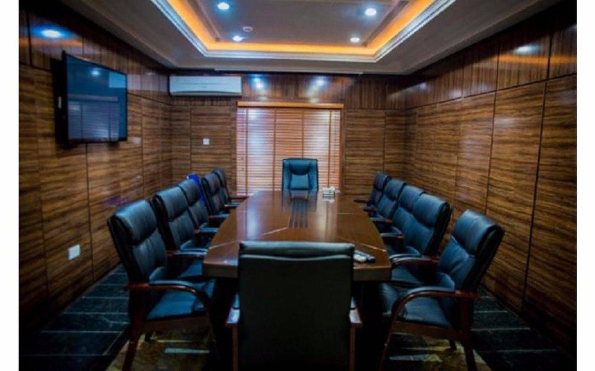 Cubana Suites Mobushipe Esterno foto